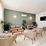 Hotel Elefantino Grey - Free Brunch & Breakfast Until 13-00 - Vicinissimi A Mirabilandia 3*