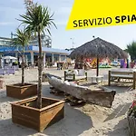 Elefantino Grey - Free Brunch & Breakfast Until 13-00 - Vicinissimi A Mirabilandia Hotel Milano Marittima