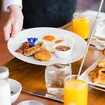Hotel Elefantino Grey - Free Brunch & Breakfast Until 13-00 - Vicinissimi A Mirabilandia Milano Marittima