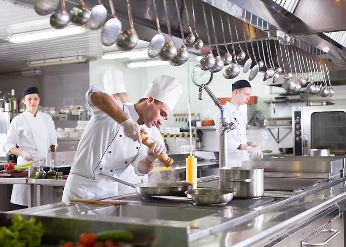 Hotel Elefantino Grey - Free Brunch & Breakfast Until 13-00 - Vicinissimi A Mirabilandia Milano Marittima